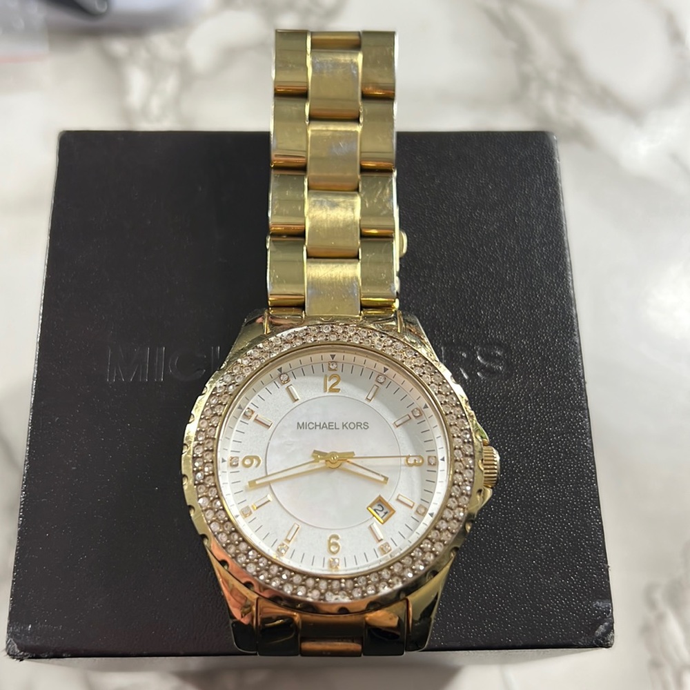 Gold Michael Korea watch